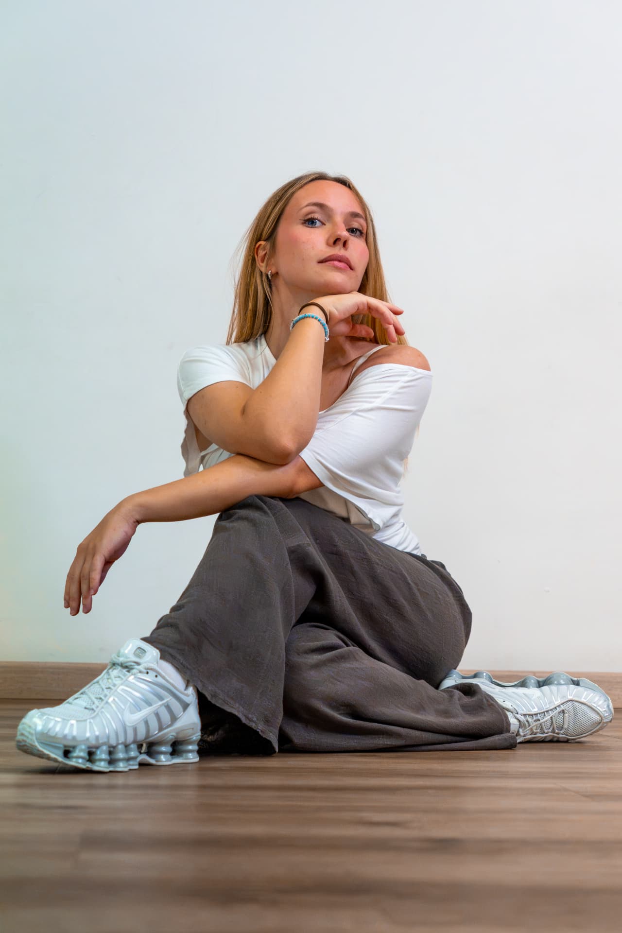 Ilaria Ganzerla in sala danza